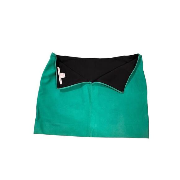 Dione von Furstenburg Suede Mini Skirt Green Size 4 'Jay' - Picture 3 of 10
